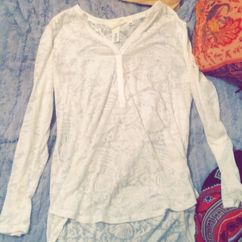 White h&m blouse